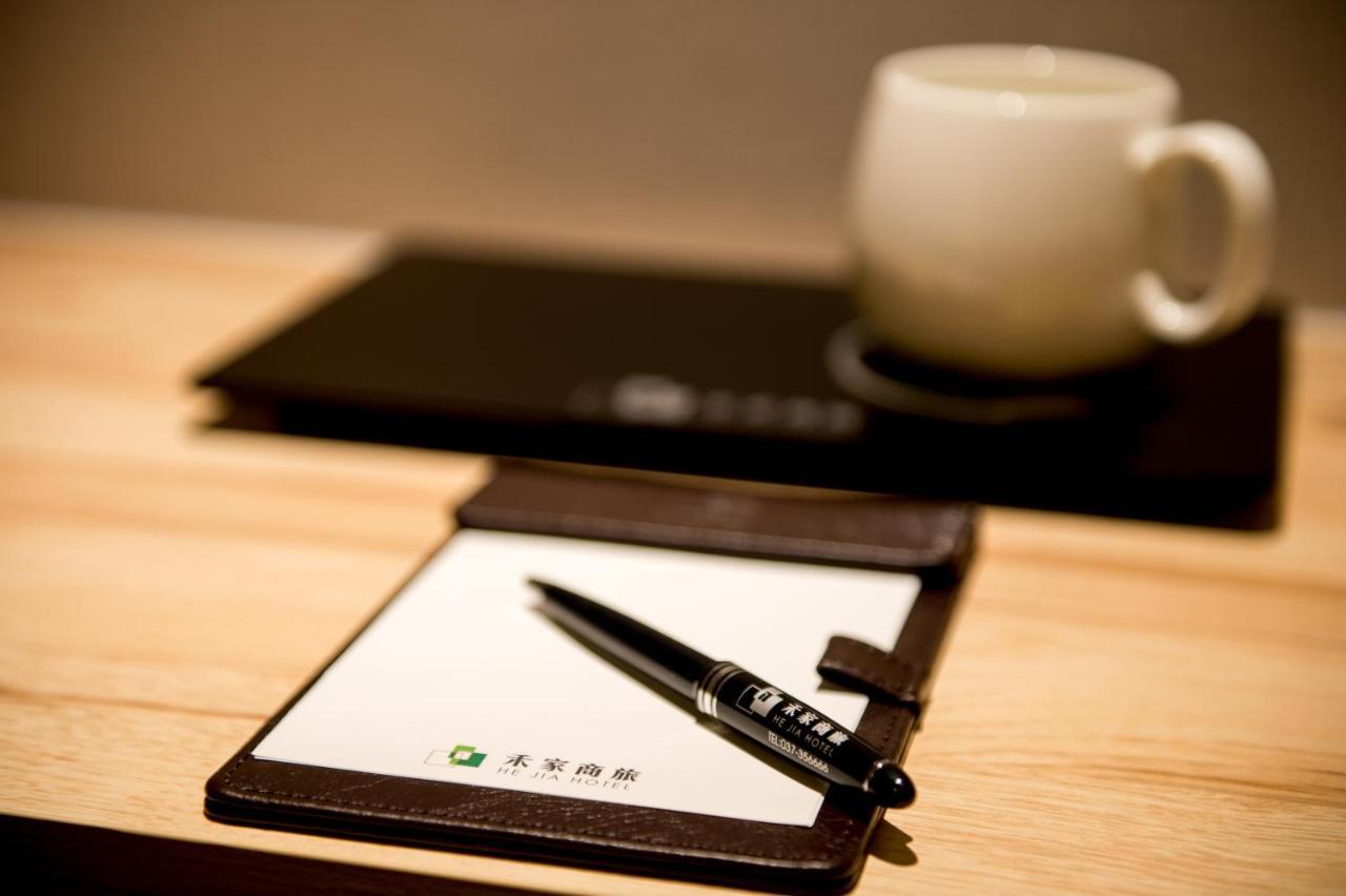 He-Jia Hotel Miaoli Ngoại thất bức ảnh