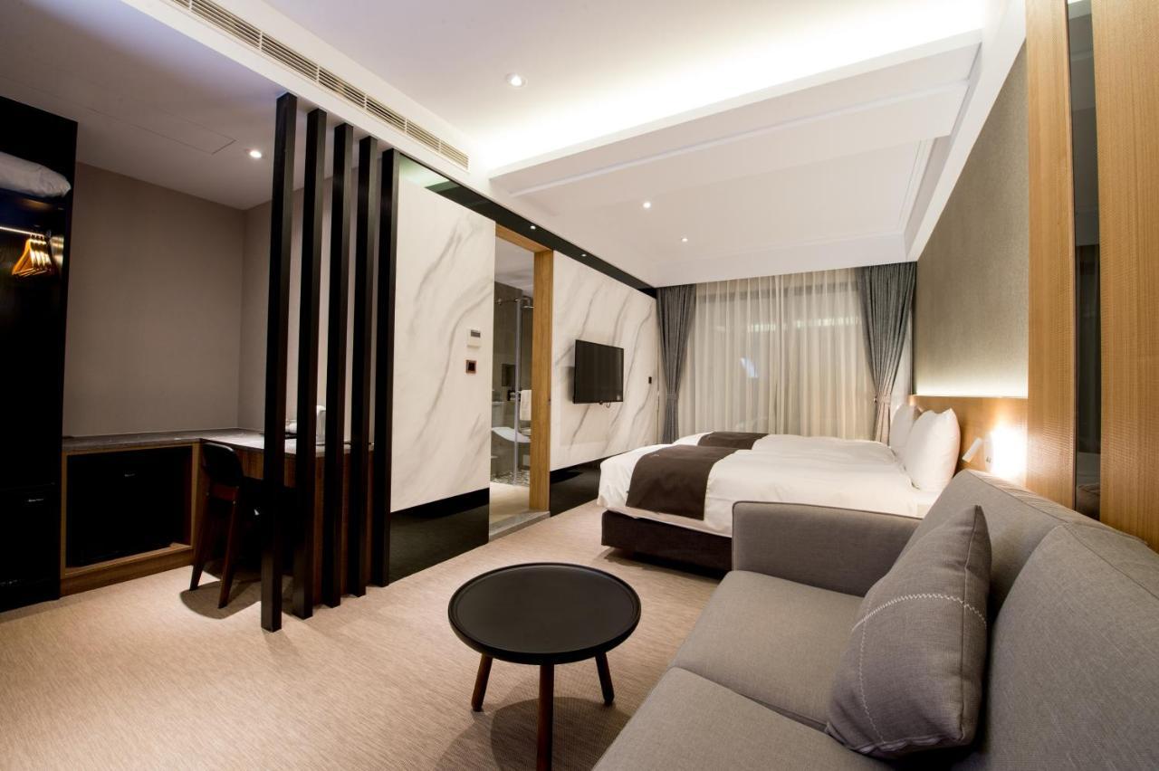 He-Jia Hotel Miaoli Ngoại thất bức ảnh
